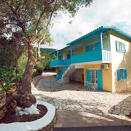 Nerina Inn 2*